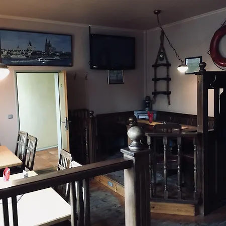 Butjadinger Hof 布尔哈沃