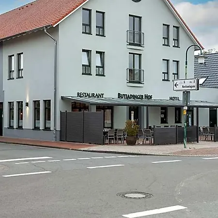 Butjadinger Hof Szálloda 2*
