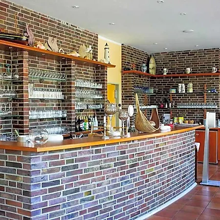 Butjadinger Hof 2*