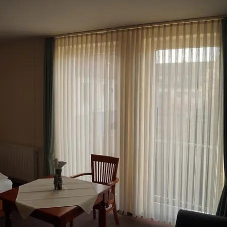 Butjadinger Hof Hotel 2*